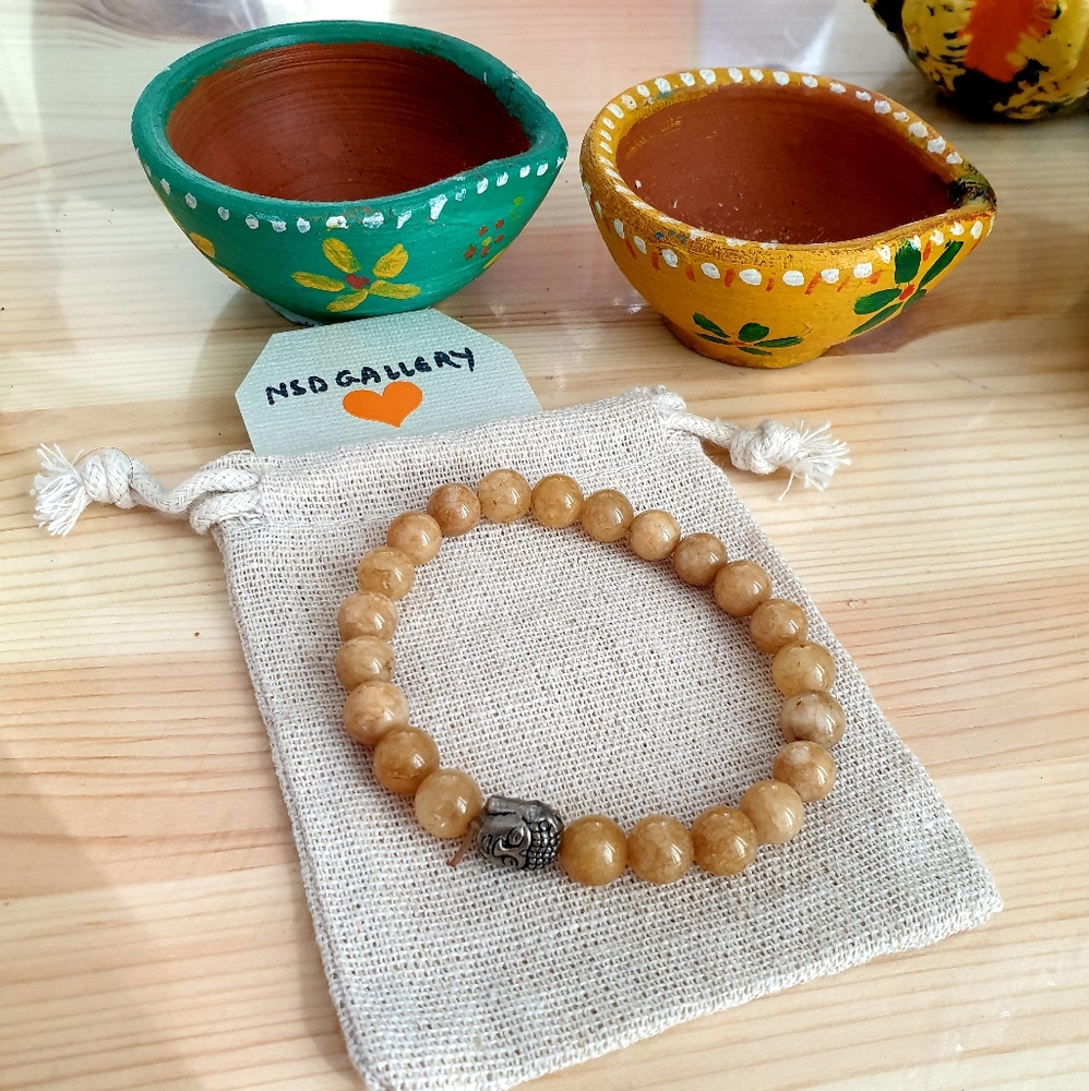 Adjustable gemstone bracelet - Citrine Stone